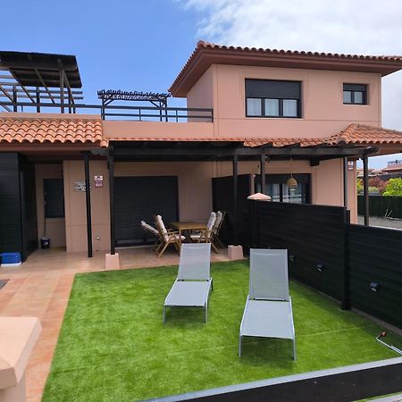 לאחארס Villa Marina מראה חיצוני תמונה