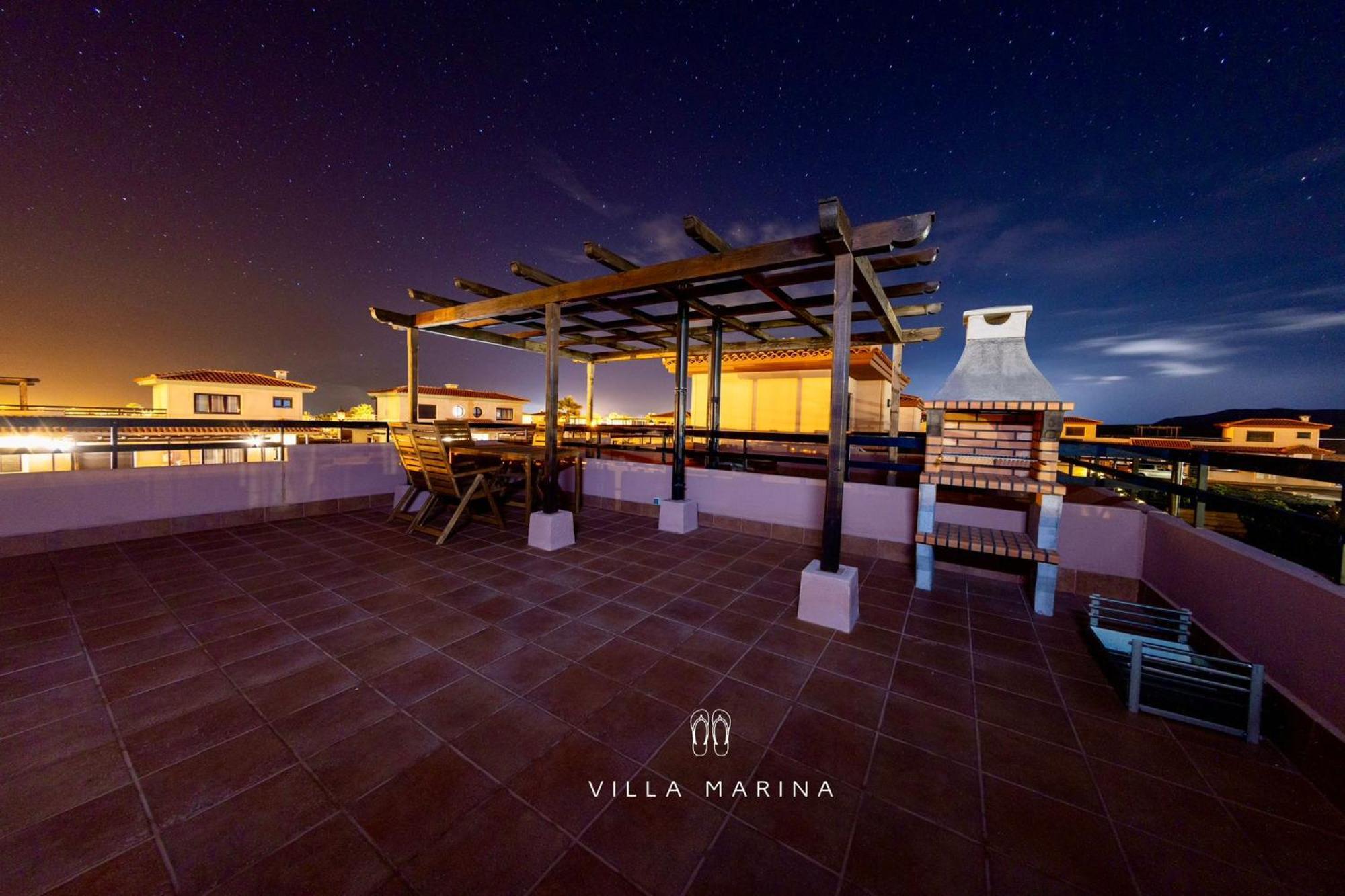 לאחארס Villa Marina מראה חיצוני תמונה