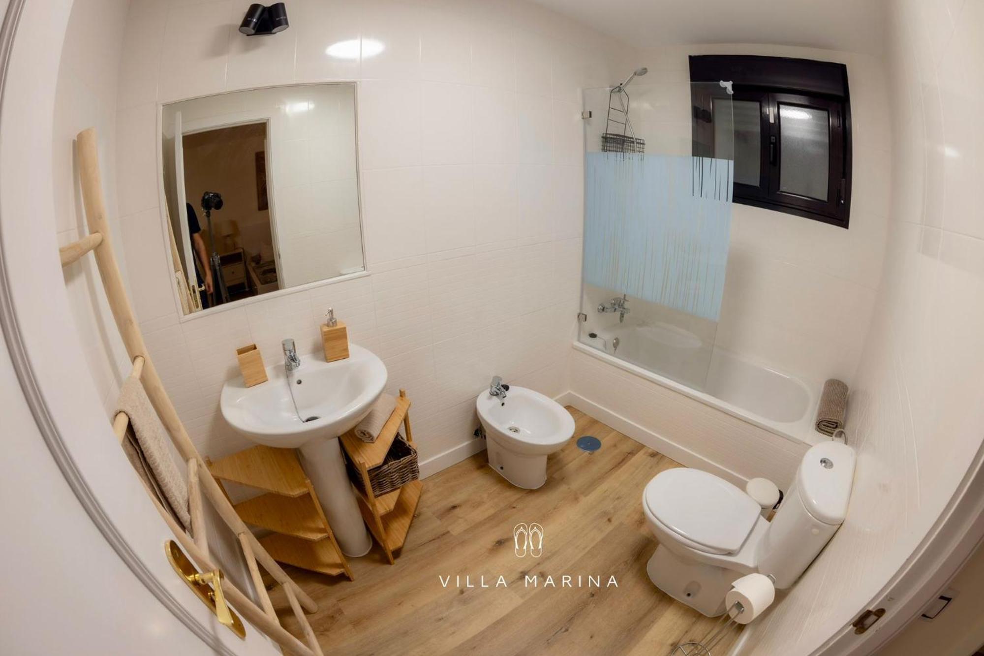 לאחארס Villa Marina מראה חיצוני תמונה